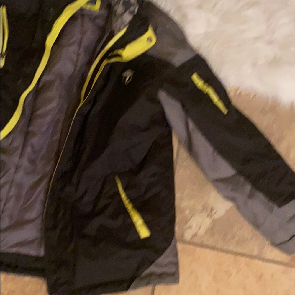 Snow/ski Coat - Picture 4 of 7
